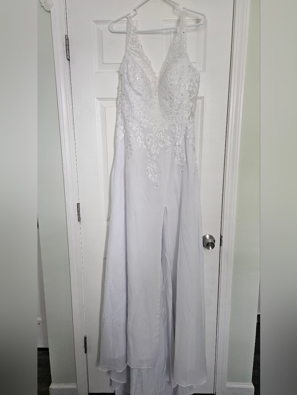White Lace Wedding Dress